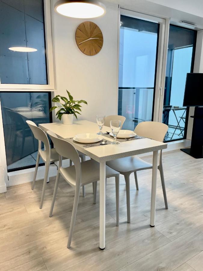 Apartamenty Towarowa Poznań Eksteriør bilde