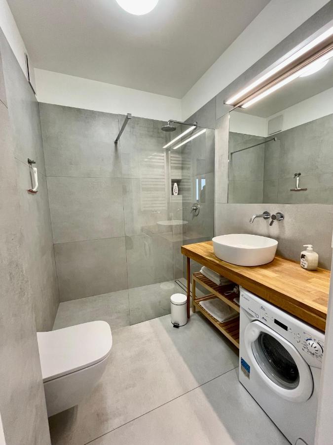 Apartamenty Towarowa Poznań Eksteriør bilde